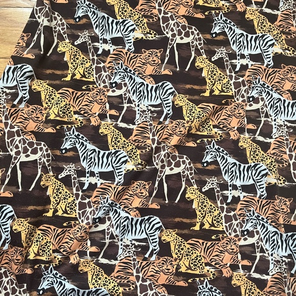 LulaRoe Jessie - Picture 3 of 4